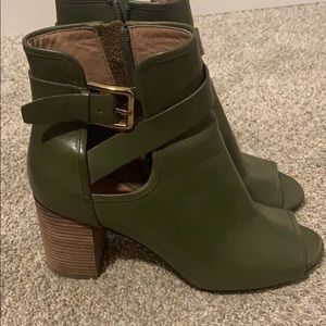 Donald J Pliner over ankle peep toe green boot